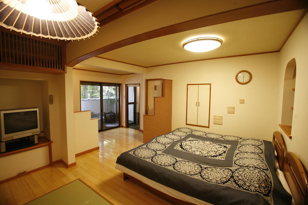 Masutomi Ryokan Хаконе Экстерьер фото